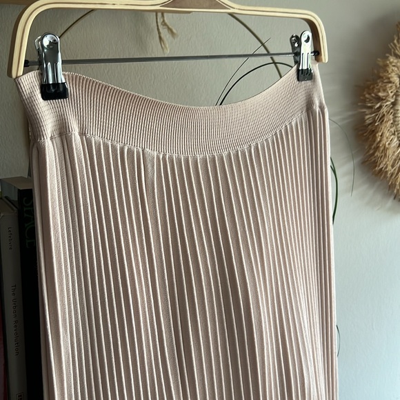 Zara knit midi skirt - Picture 4 of 6